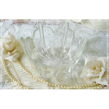 Glasschale Vintage Blütenform EK*