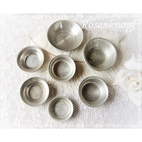 ANTIK GESCHIRR Puppenküche Aluminium 